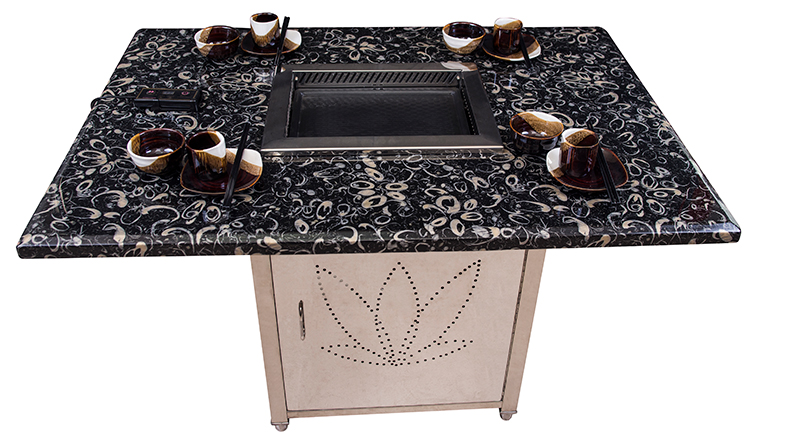 SZY-460 built-in gas grill installed on black patterned marble dining table, complete commercial restaurant BBQ and hot pot table set with tableware display